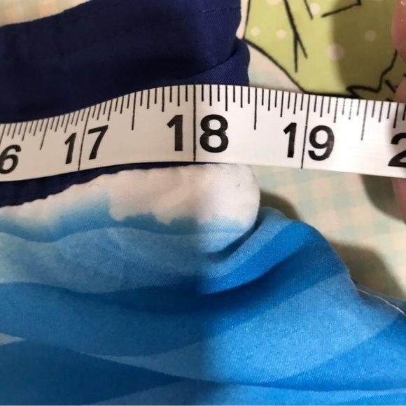 Corona Mens Board shorts lined multicolored size Large - Picture 12 of 12